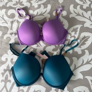 Victoria’s Secret pink bra bundle
